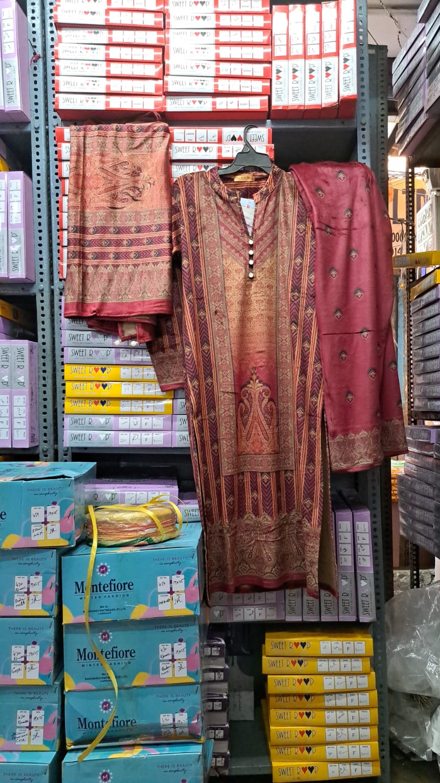 Kurta Dupatta & Payjama Set For Women (3 pis)