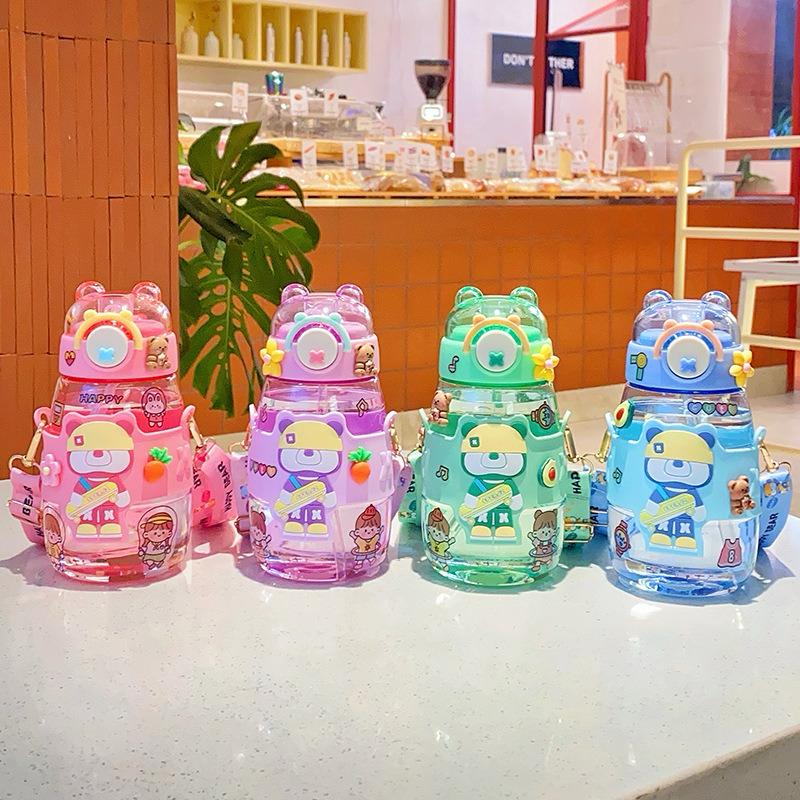 CUTE BEAR SHAPE SIPPER PLASTIC WATER BOTTLE WITH PUSH BUTTON SIPPER BOTTLE HANGING ROPE Capacity: 1000ML & 500 ml